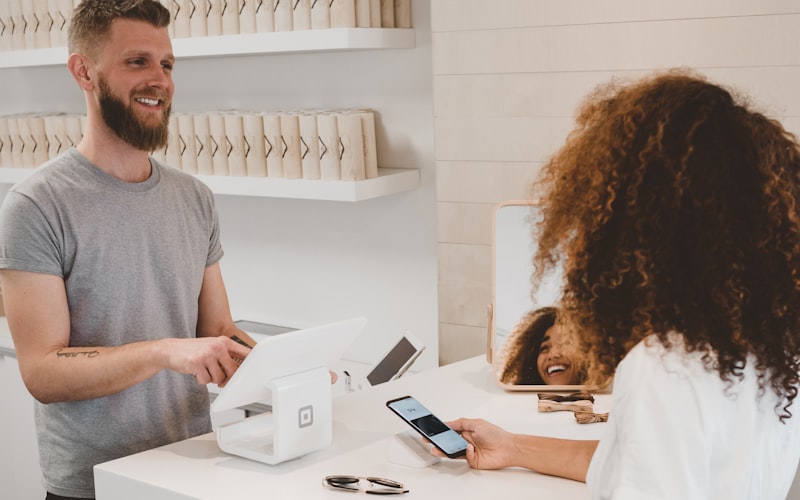 How to Track Offline Visitors in Your Digital Marketing Funnel